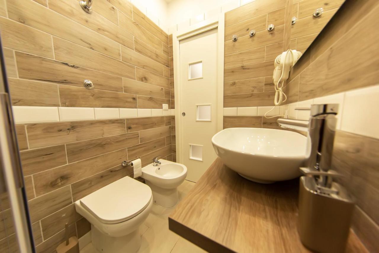 Olina Apartments N.6 Napels Buitenkant foto