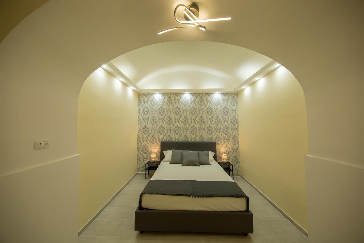 Olina Apartments N.6 Napels Buitenkant foto
