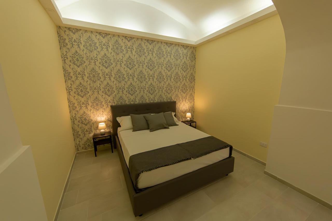 Olina Apartments N.6 Napels Buitenkant foto