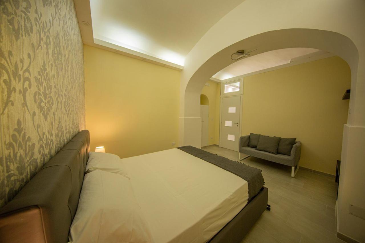 Olina Apartments N.6 Napels Buitenkant foto